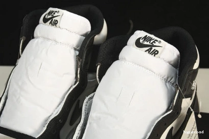 Hyperoad Black 85 1 AIR White JORDAN Retro NIKE High 0730